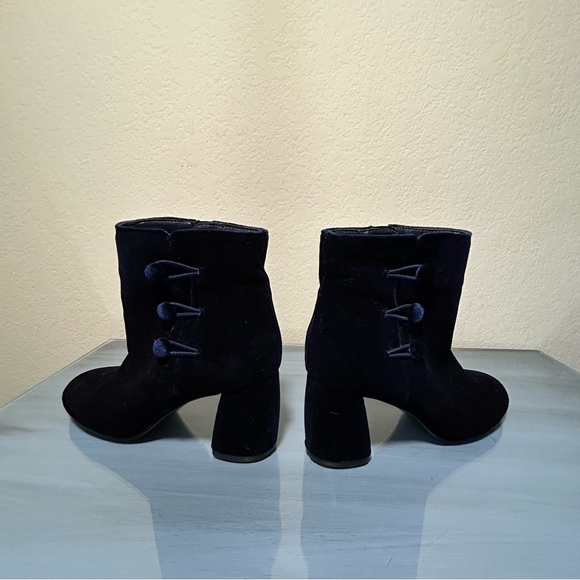 Steve Madden cobalt blue velour ankle boots - Picture 6 of 6